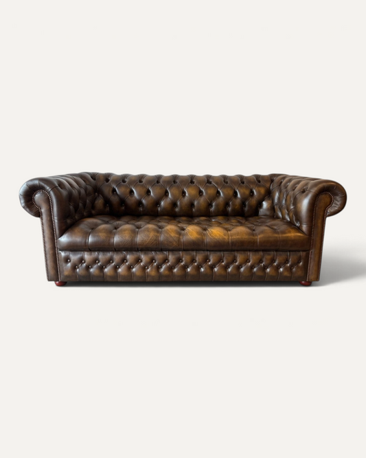 Engelsk Chesterfield 3-sits soffa i brunt och olivgrönt läder – Chesterhome