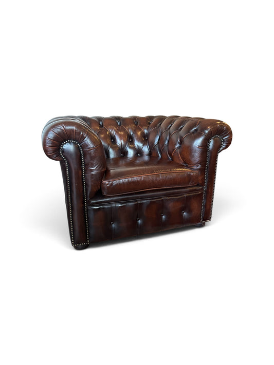 Engelsk Chesterfield Club Chair i brunt läder