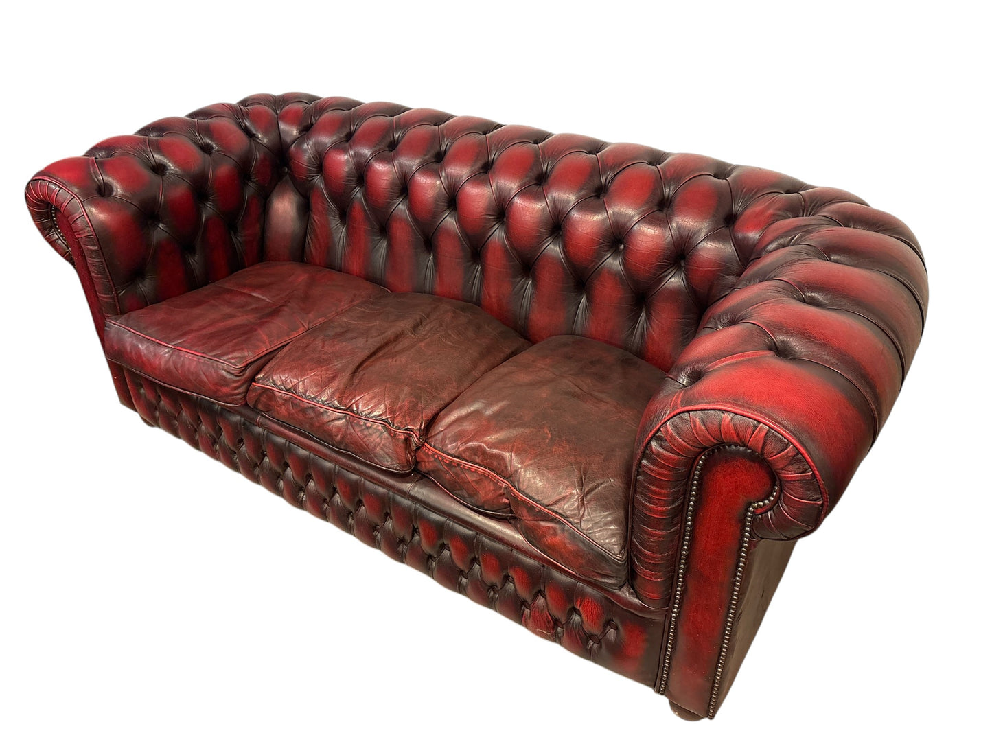 Chesterfield 3-sits soffa i oxblood läder