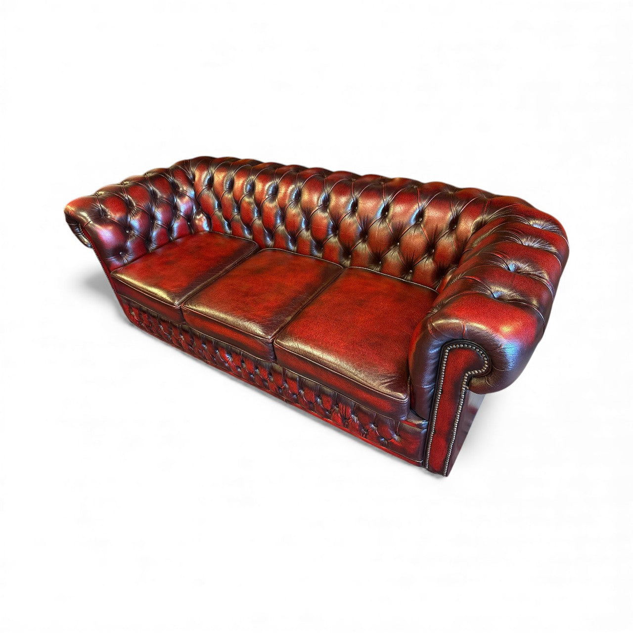 Chesterfield Leather Sofa and Chairs by Winchester – Set of 3