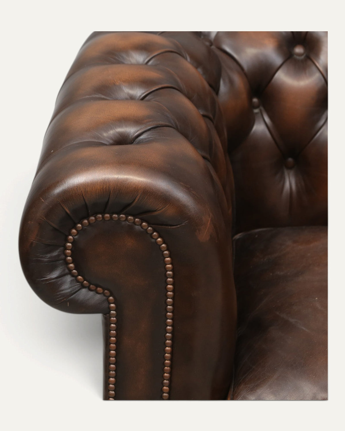 Engelsk Chesterfield 3-sits soffa i brunt läder