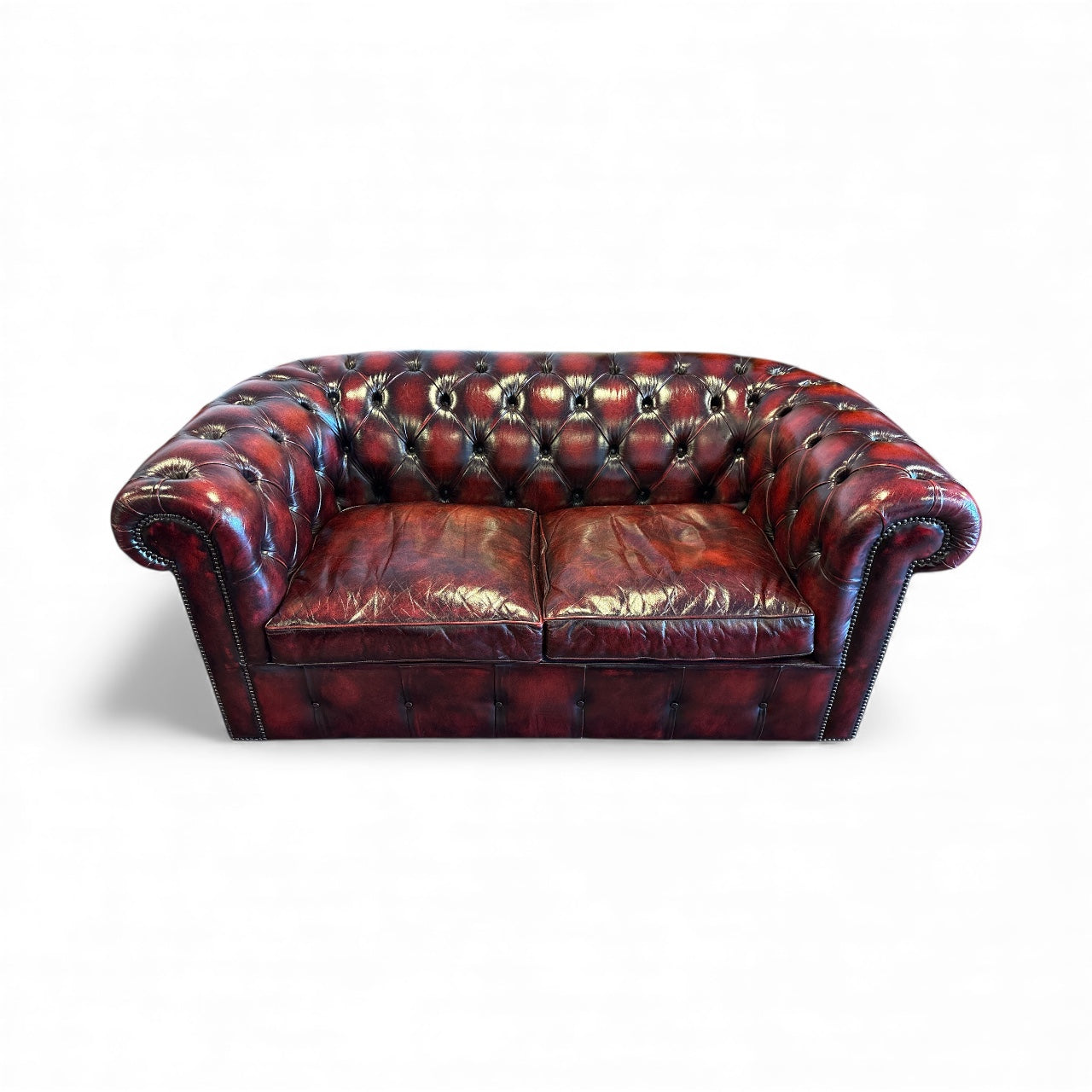 Vintage Chesterfield 2-sits soffa i oxblodsfärgat läder