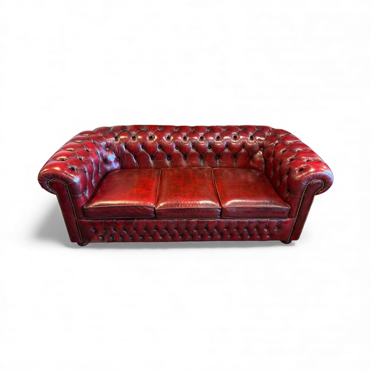 Klassisk Chesterfield bäddsoffa