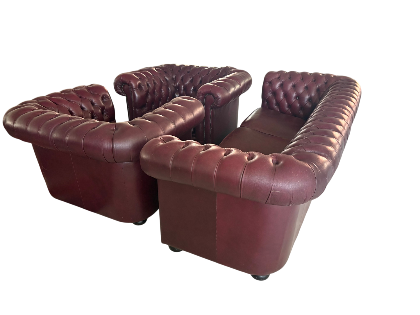 Chesterfield soffgrupp i läder – 3 delar