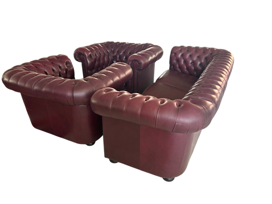 Chesterfield soffgrupp i läder – 3 delar