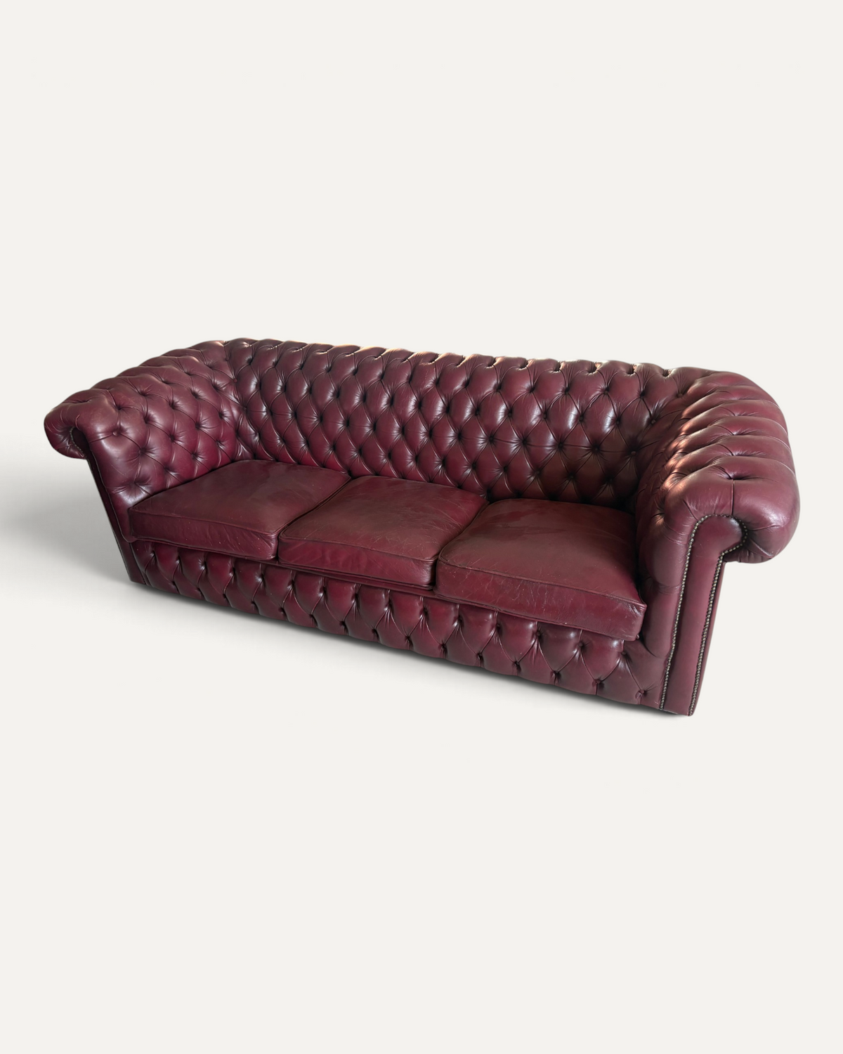 Chesterfield soffgrupp i läder, 3 delar – bild 4 – Chesterhome