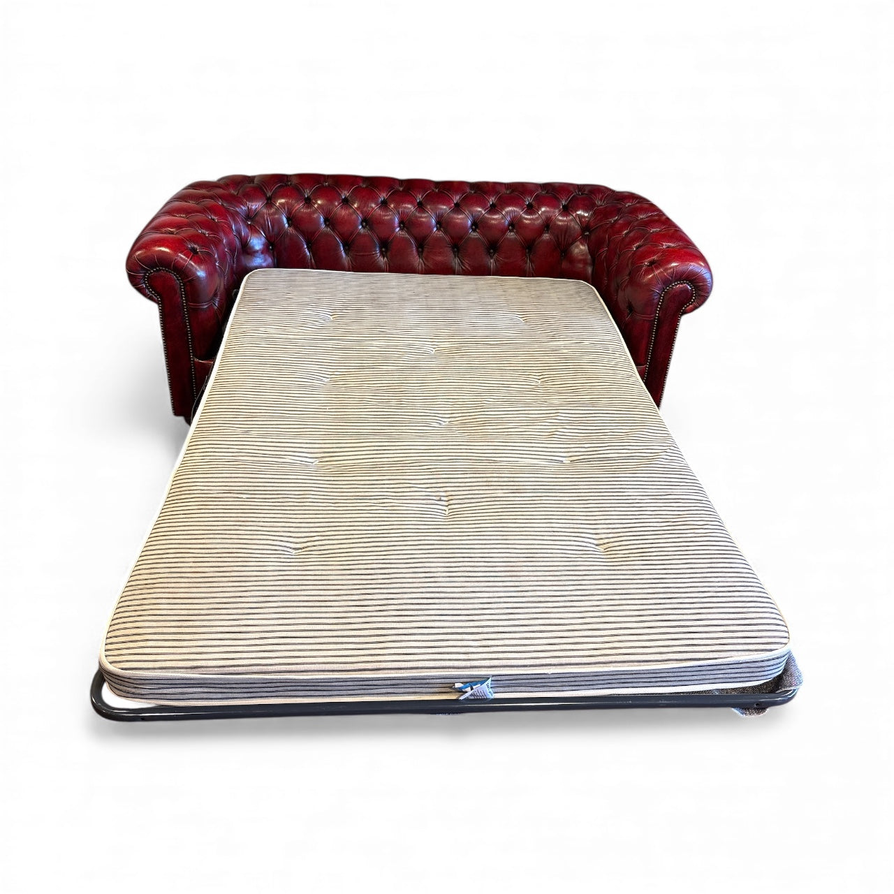 Klassisk Chesterfield bäddsoffa