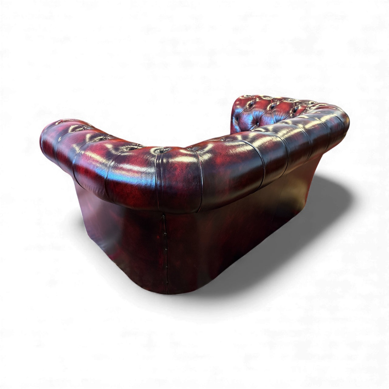 Vintage Chesterfield 2-sits soffa i oxblodsfärgat läder