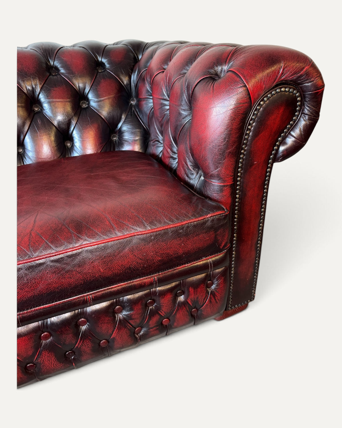 Chesterfield soffgrupp i läder – 3 delar