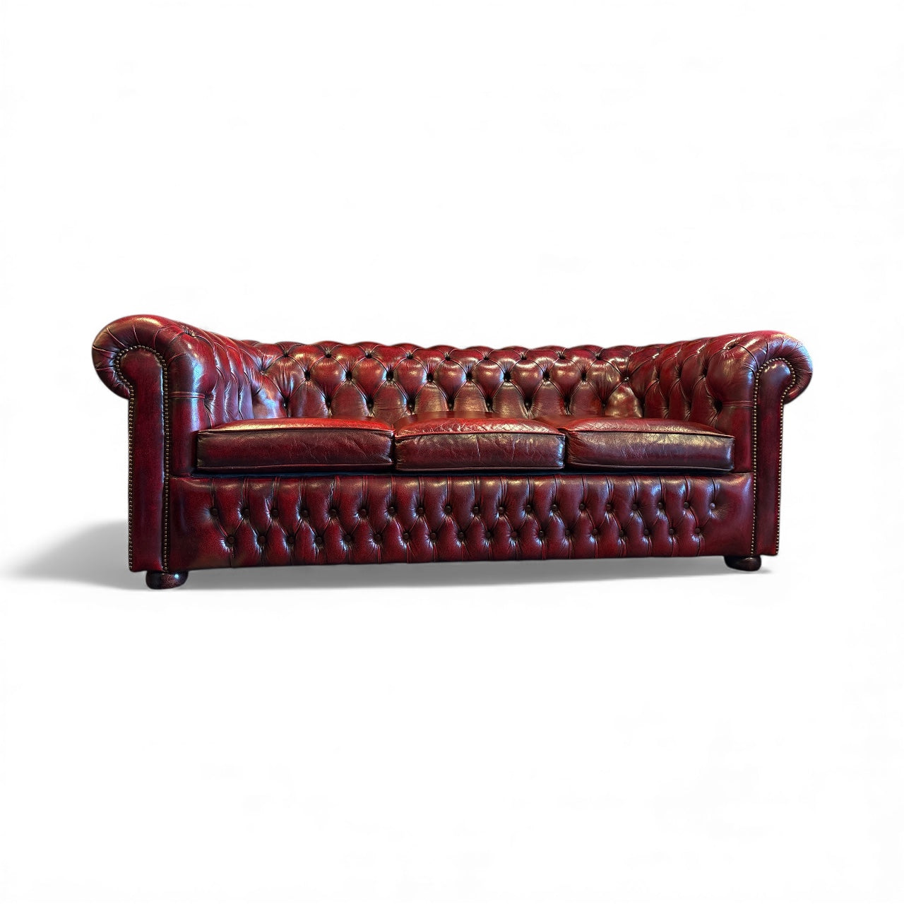 Klassisk Chesterfield bäddsoffa