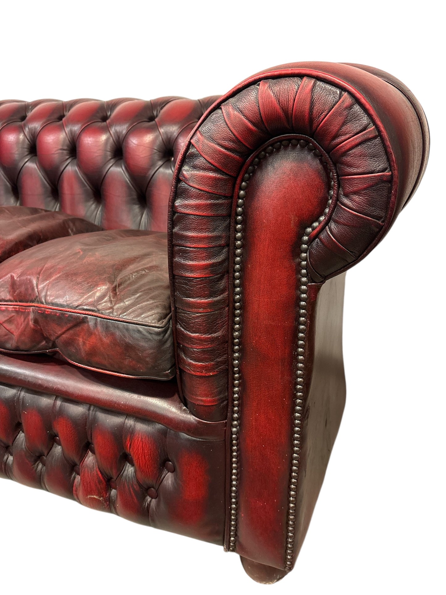 Chesterfield 3-sits soffa i oxblood läder