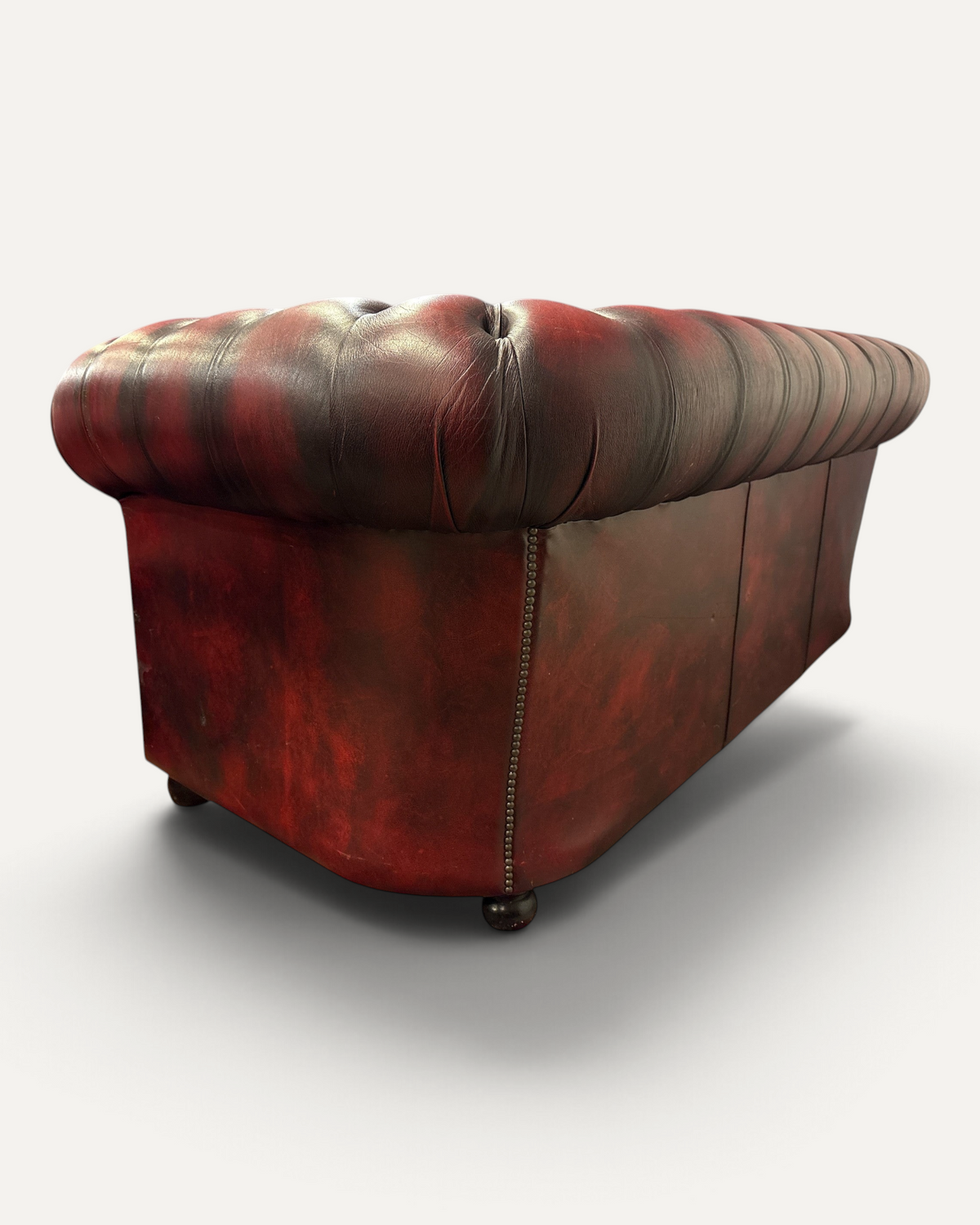 Chesterfield 3-sits soffa i oxblood läder – bild 7 – Chesterhome