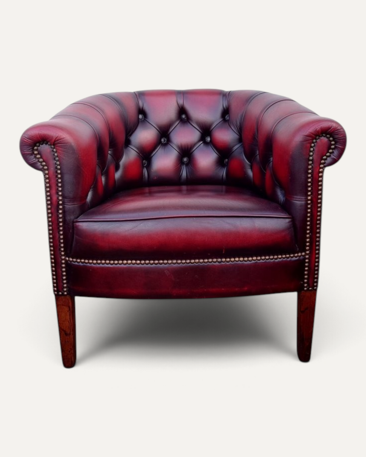 Chesterfield soffgrupp i oxblood läder, 3 delar – bild 4 – Chesterhome