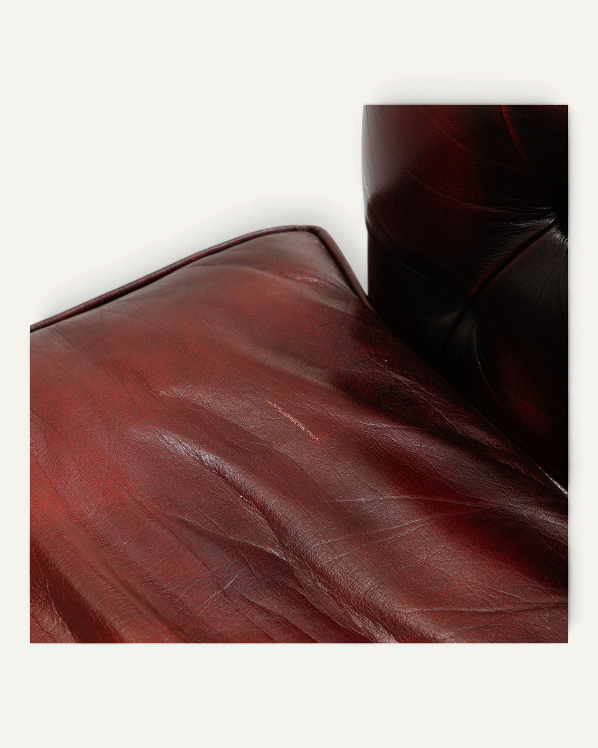 Engelsk Chesterfield 3-sits soffa i oxblood läder