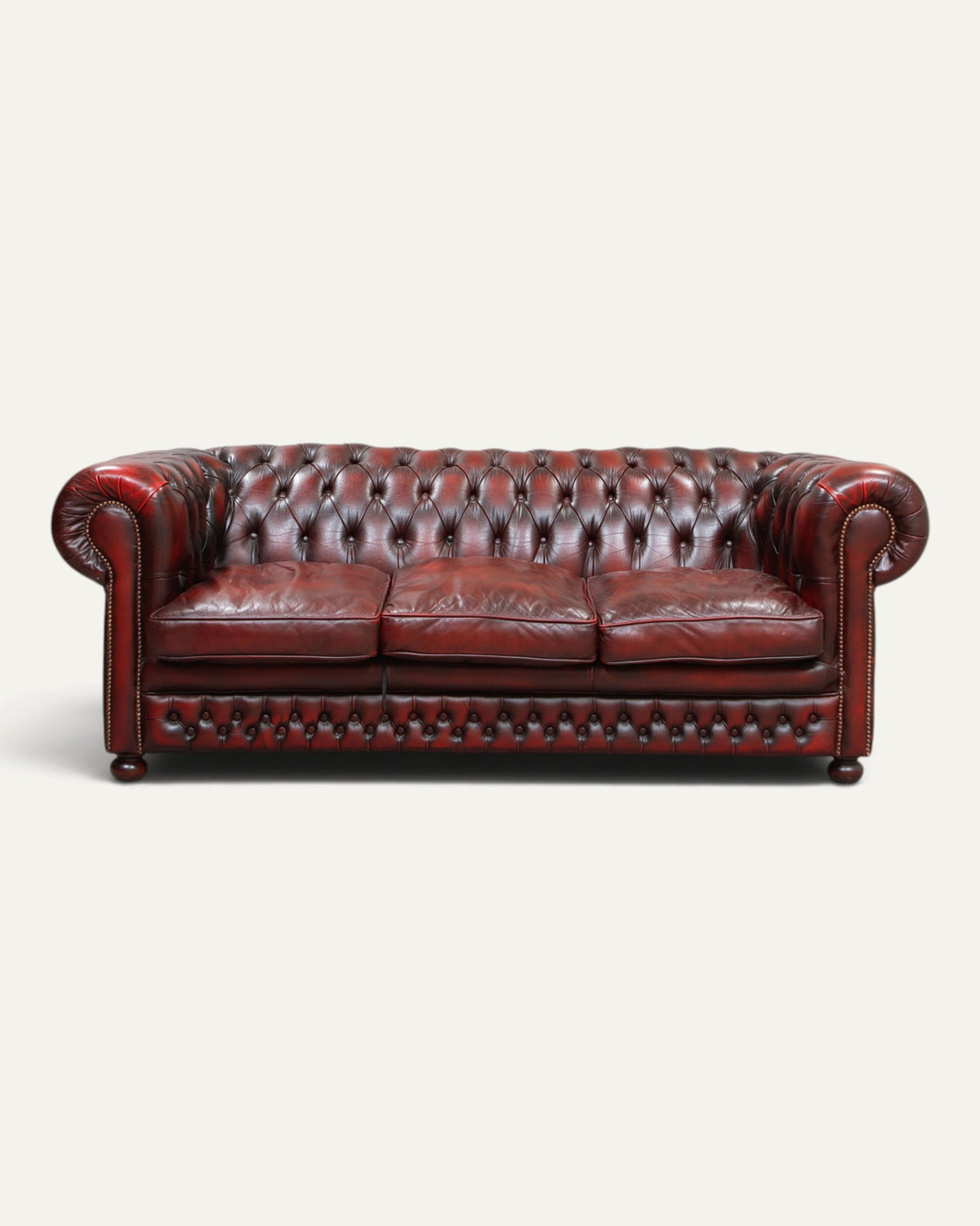 Engelsk Chesterfield 3-sits soffa i oxblood läder