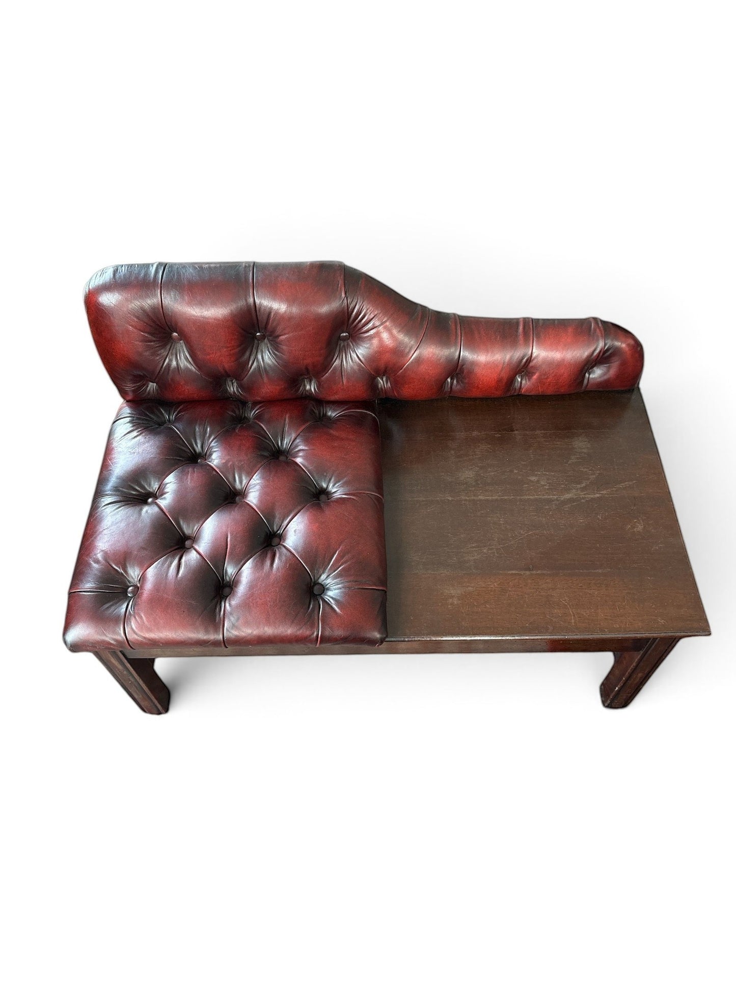 Engelsk Chesterfield Telefonbänk i oxblood läder