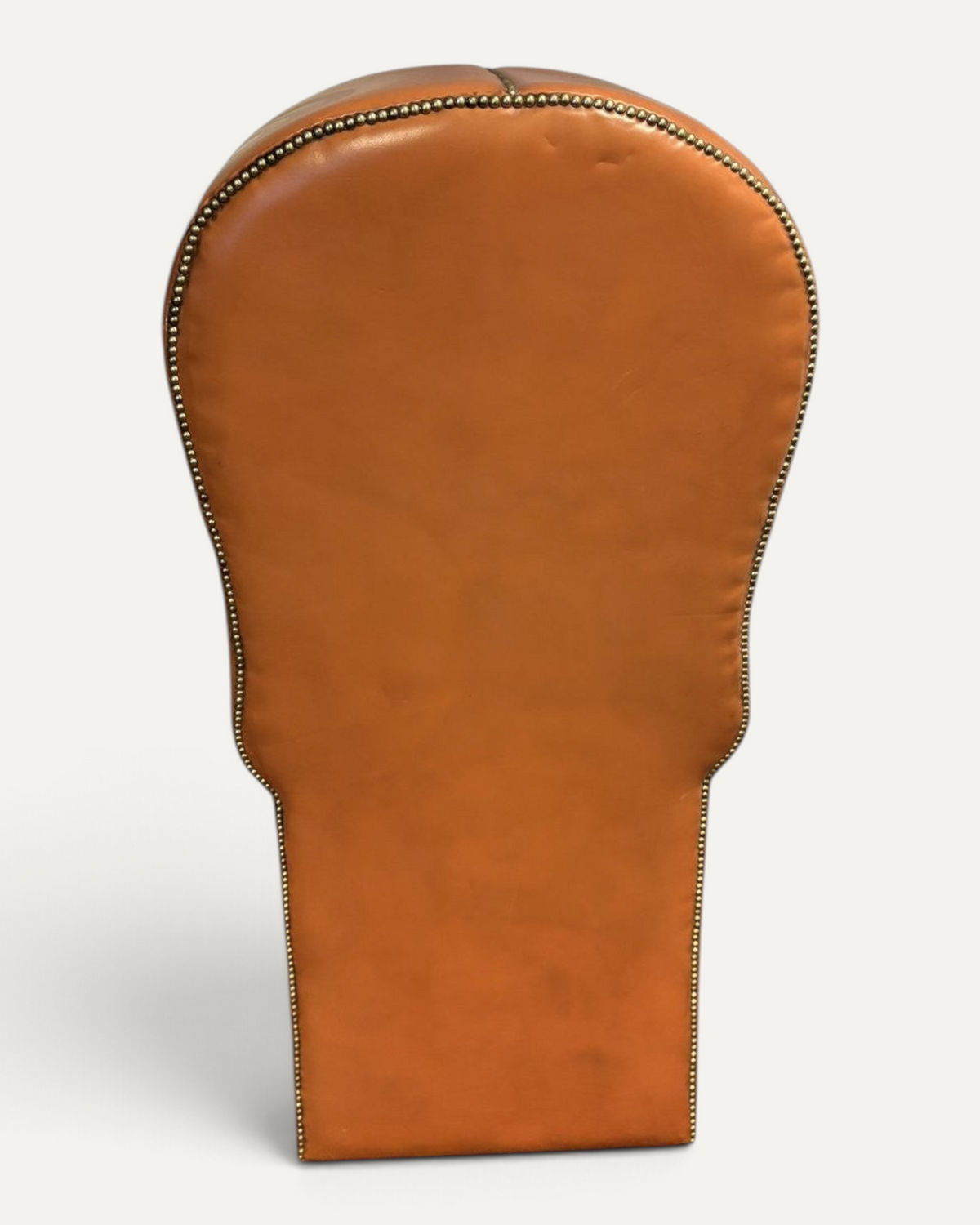 Engelsk Porter's Chair i cognacfärgat läder med huv och hjul – bild 4 – Chesterhome